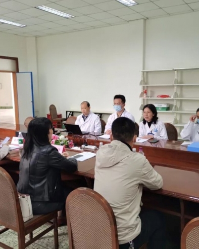 基建动态 ∣ 四川省中医药管理局组织专家 来我院检查PCR实验室建设情况