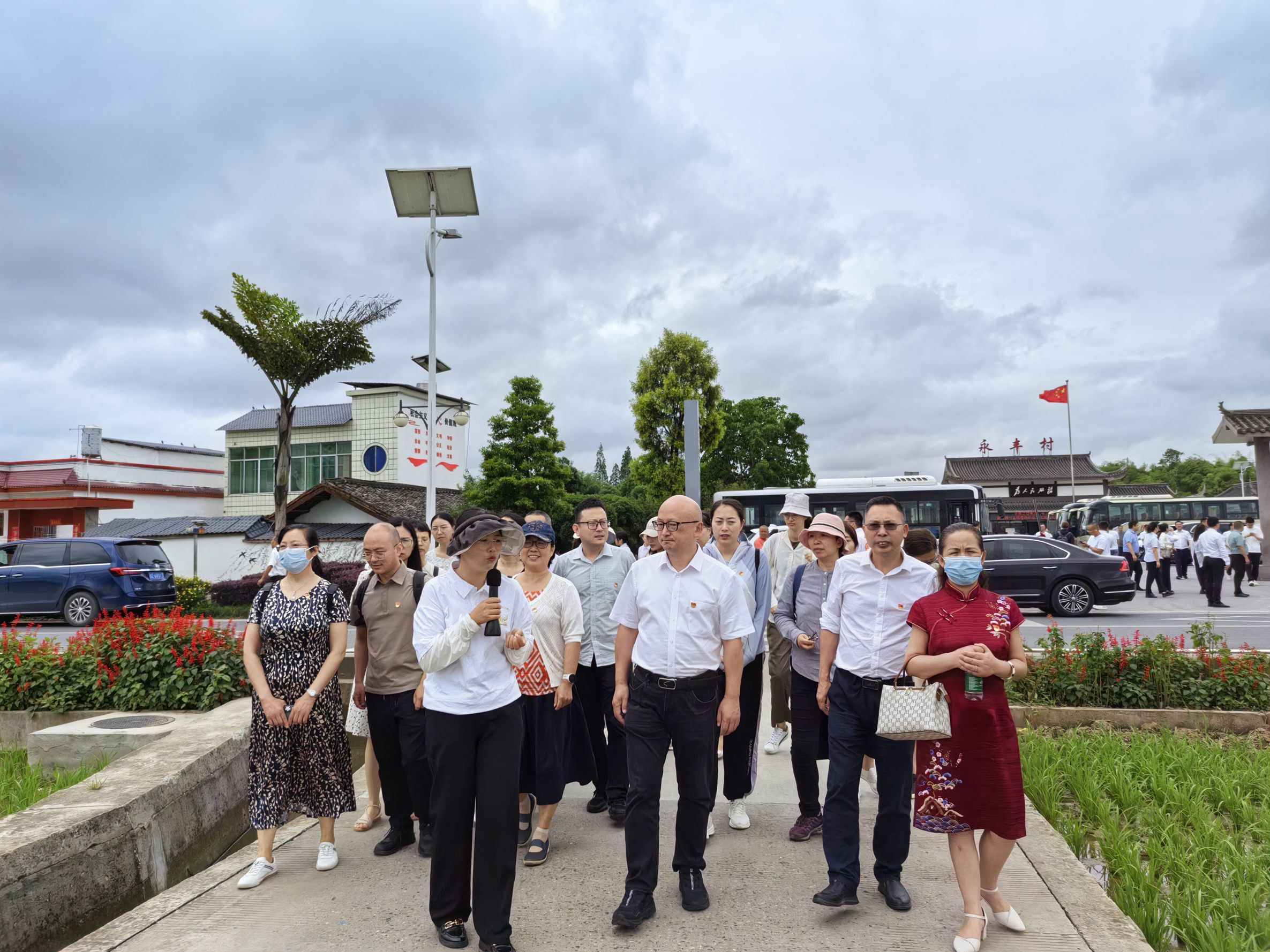 第三附属医院党总支赴眉山市开展主题教育现场学习(图2)