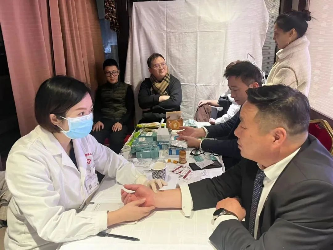 张虹教授带领专家赴欧洲参加【亲情中华，中医暖侨】国际交流系列活动(图8)