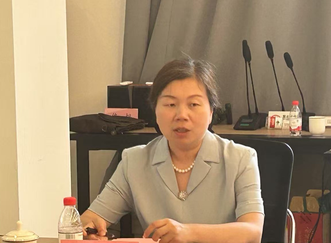 成都中医药大学校长曾芳带队莅临我院调研(图4)