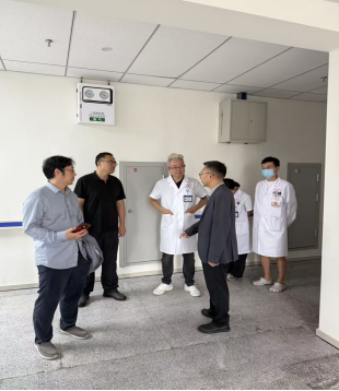 筑牢安全防线，护航双节安康     --院领导带队开展节前安全专项检查(图2)